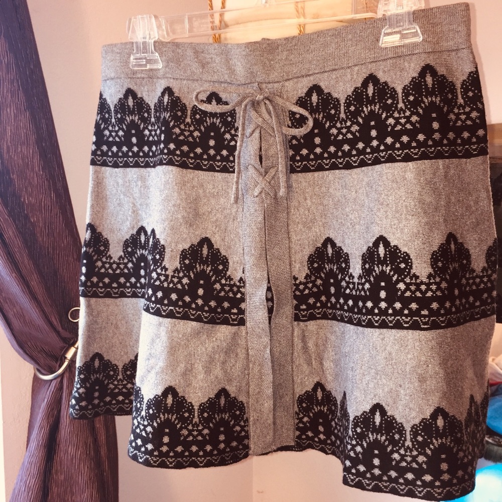 NWT Super cute Short Skirt by Candie’s
